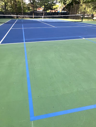 Solo Gibbs Park Tennis Court