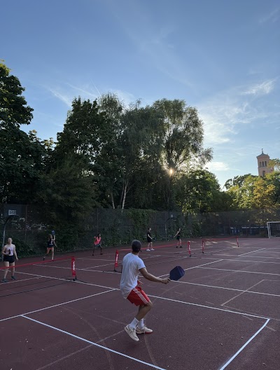 Pickleball.Collective