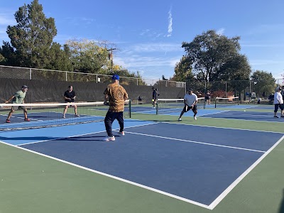 Eastern Oak Park Pickleball Courts