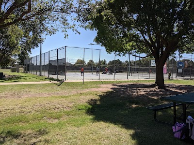 Earlywine Tennis Center