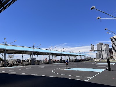 Pier 2 Pickleball Courts