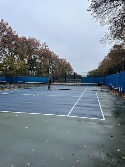 Riverside Park Tennis Courts