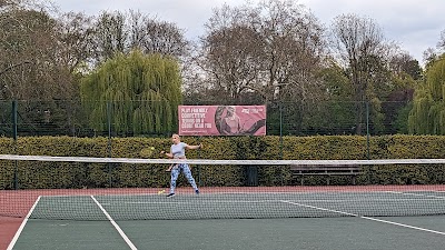 Queen's Park Tennis Courts