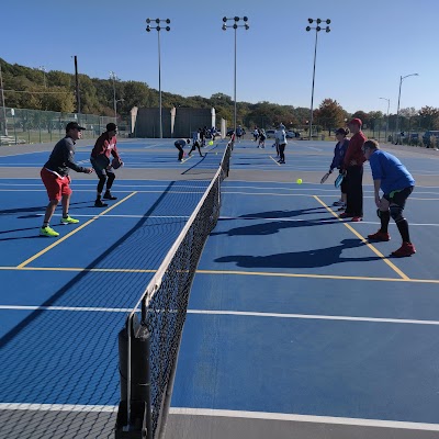 Macken Park Tennis Courts
